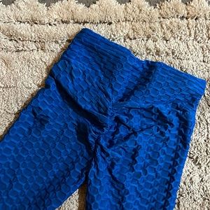 OVAHIA butt scrunch leggings